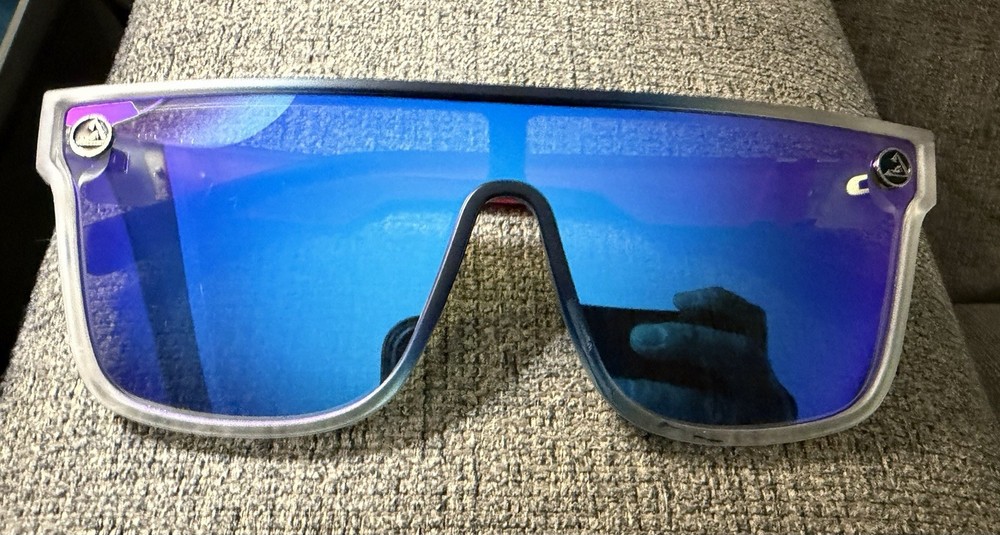 New Quiksilver Sunglasses Blenders Style Blue Mirror Lens USA Theme