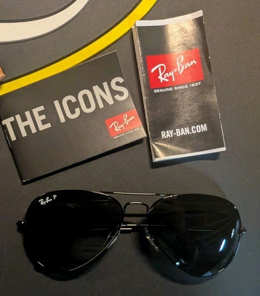 Authentic Ray Ban RB3025 Polarized Aviator Classic Black / Green Lenses