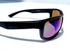 NEW REVO SAILFISH Matte Black Shallow Water Green Baseliner Sunglass 1184 01 GN