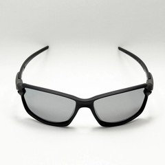 Oakley Carbon Shift OO9302 Matte Black Gray Lens Sunglasses Carbon FiberIN BOX