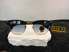 Ray-Ban RB3016 Clubmaster Sunglasses, Black & Gold Frame, Blue Gradient G-15 Len