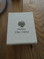 Oakley Fine China Bone China Owl Thimbal Gold Rim