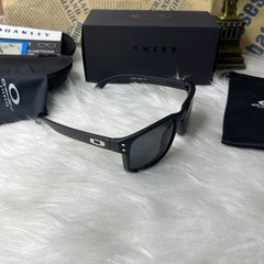 Oakley Style Holbrook Sunglasses Matte Black Frame Grey Polarized Lens UV400