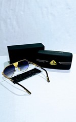 MAYBACH THE ORBIT I GOLD TITANIUM G-HAW-Z25 GREY GRADIENT LENSES PRE-OWNED