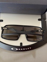 Oakley SUTRO Sunglasses OO9406 Matte Black Frame W/ PRIZM 24K Gold Lens NEW