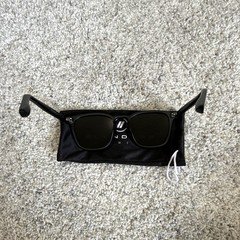 Blenders Sydney Soul Singer Men’s Square Sunglasses Black Frame Gray Tinted