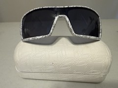 Oakley Oil Rig White Print Frame Grey Lens+Box 03-492 Gen 1 Flat Icons RARE