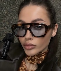 Irregular Frame Sunglasses UV400 Double Beam Retro Outdoor Statement Glasses
