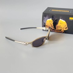 Oakley Hatchet X-metal Polarized Sunglasses Silver frames with black lenses