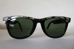 VINTAGE RAY BAN WAYFARER STREET NEAT MOSAIC BLACK B&L USA W1085