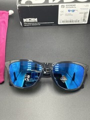Oakley Frogskin Grey Smoke w/ Prizm Sapphire Lenses Olympic Team China new