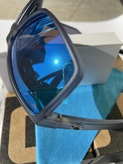 COSTA polarized – Smoke-Clear Frame W/ Blue Polarized lens