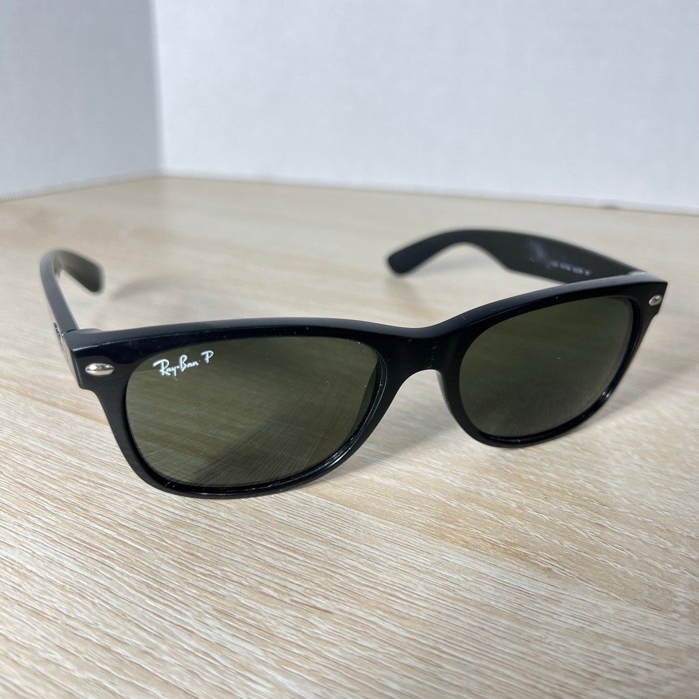 Ray-Ban RB2132 New Wayfarer Sunglasses Polarized Lenses 901/58 55-18 Black READ