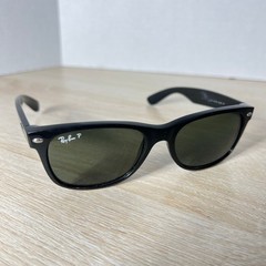Ray-Ban RB2132 New Wayfarer Sunglasses Polarized Lenses 901/58 55-18 Black READ