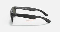 Ray-Ban New Wayfarer RB2132 Sunglasses Matte Black/Green Lens G-15 55mm