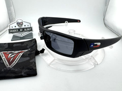 OAKLEY GASCAN SI MATTE BLACK TEXAS FLAG BLACK IRIDIUM SUNGLASSES OO9014-4060 9.5