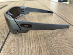 Oakley Men’s Gascan Polarized Sunglasses 9014 Steel / Black (Show lots of use)