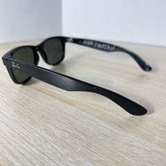 Ray-Ban RB2132 New Wayfarer Sunglasses Polarized Lenses 901/58 55-18 Black READ