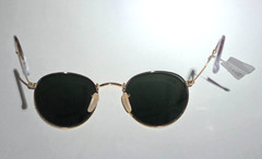 Ray-Ban RB3447 Sunglasses Round Metal, 50-21, Polished Gold Frame