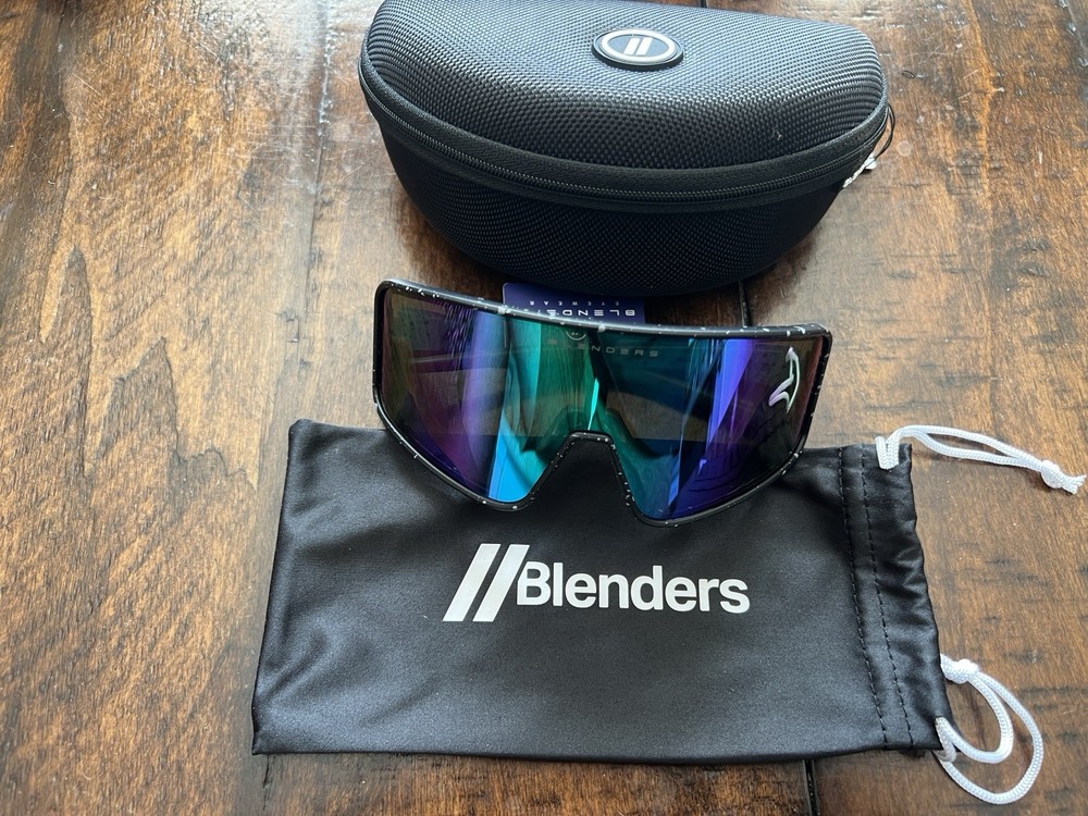BLENDERS Jade Tiger Eclipse X2 Sunglasses Polarized Blue Lenses Wrap Cat 3 NEW