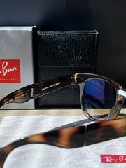 Ray-Ban RB4105 Folding WAYFARER 710/51 Tortoise Brown Lenses 50mm