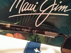 NEW DISPLAY Maui Jim “KAHUNA” 162-02 Gunmetal Frames/MAUI ROSE LENSES RARE!
