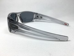 New Oakley Sunglasses Fuel Cell OO9096-02 Clear Grey/Grey