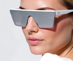 Men’s Women’s Sunglasses Black Mirror Lens Reflective New Style Designer Shades