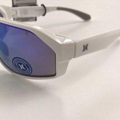 Hurley Men Polarized Shield Sunglasses White Frame Blue Mirror Lens 136 mm Juice