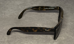 Ray-Ban RB4105 Folding Wayfarer 710/51 Light Havana Brown Gradient RARE 50mm