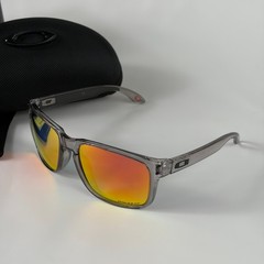 Oakley Holbrook XL Sunglasses Grey Smoke Frame Prizm Ruby Polarized With Box