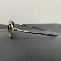 Oakley Madman X Metal Retro Polarized Sunglasses Red Lens Silver Vintage