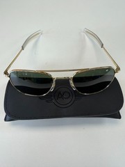 American Optical AO Original Pilot Sunglasses Gold 52-20 140mm Made USA w/ Case
