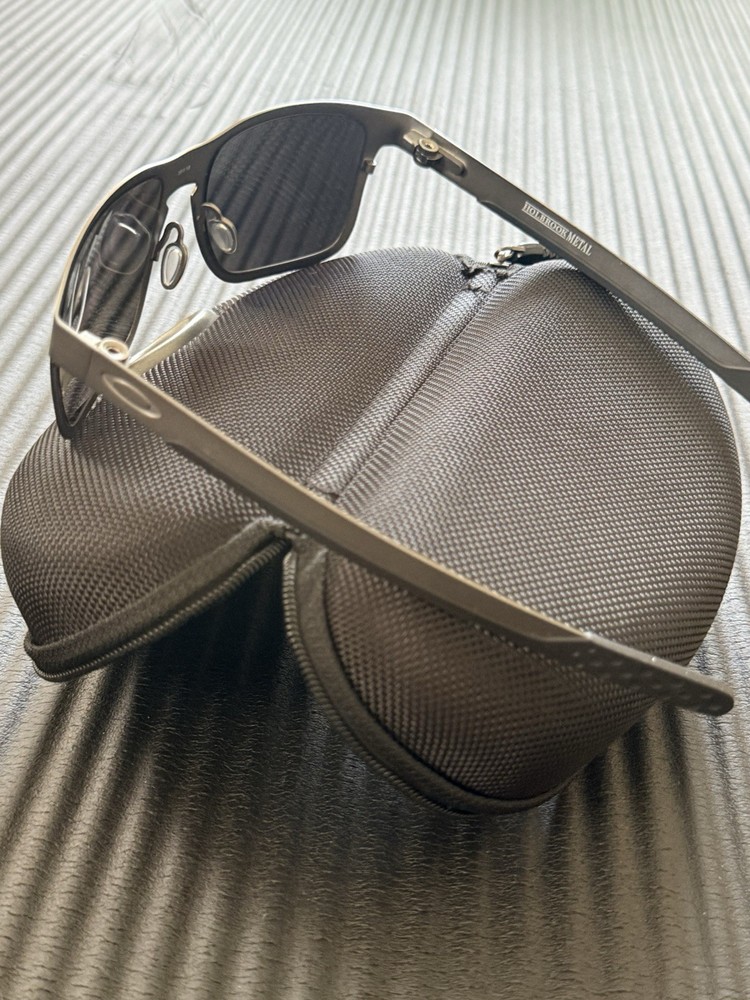 Oakley Holbrook Metal OO4123-0655 Prizm Polarized Matte Black Sunglasses + Case