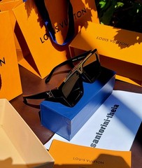 LOUIS VUITTON EVIDENCE SUNGLASSES BLACK FRAMED SQUARE SUNGLASSES