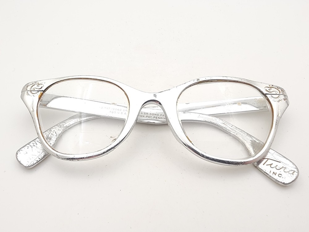 Vintage Cat Eye Tura Floral Aluminum Eyeglasses Frame Only for Parts/Repair