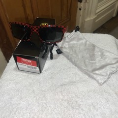 RARE Von Zipper Fulton Tony Stark IRON MAN 2 Sunglasses Red Black Checkered