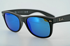 Ray-Ban New Wayfarer RB2132 622/17 Sunglasses Full Rim Square Classic 52-18-145