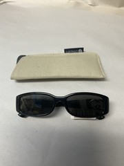 Gucci Narrow Rectangular Sunglasses GG1661S 001 Black 54-16mm NEW