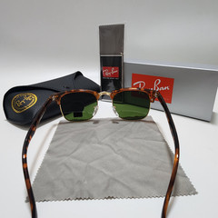 Ray-Ban RB3016 Clubmaster Sunglasses Tortoise Shell Frame Glass Green Lens 51 mm