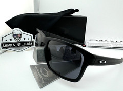 OAKLEY SLIVER MATTE BLACK WITH GREY SUNGLASSES OO9262-01 AUTHENTIC NEW