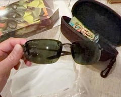 Maui Jim Ho’okipa MJ-HT407-11 Sunglasses Grey Frame/Olive Grey Polarized Lenses