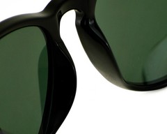 Ray-Ban Women Sunglasses RB4171 Erika Black Frame Polarized Green Lens 54mm