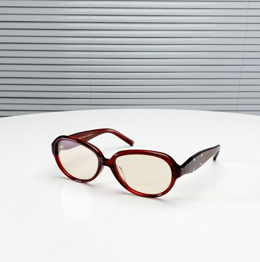 GENTLE MONSTER x Maison Margiela MM211 Wine Crystal /Light Beige 144 Sunglasses