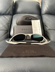 Vintage Oakley Juliet 1.0 X-Metal Polarized Sunglasses Silver Frames