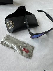 Black Frame Ray-Ban Justin Classic RB4165 622/55 Blue Lens Sunglasses
