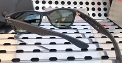 New Ray Ban RB2132 622 New Wayfarer Sunglasses Rubber Blk-Blk /55mm G15 Green