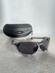 Oakley Plazma Grey Smoke Sport Polarized Road Bike Sunglass