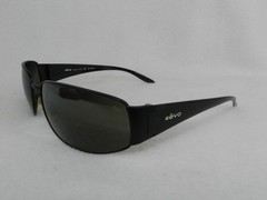 Men’s Revo Black Metal Sunglasses – 3065 001/J7 64■17 125