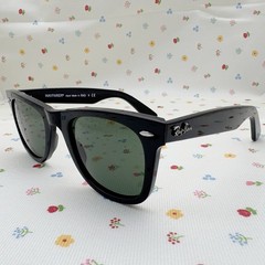 Ray-Ban Sunglasses RB2140 Original Wayfarer Black Frame Green Lenses 50mm Unisex